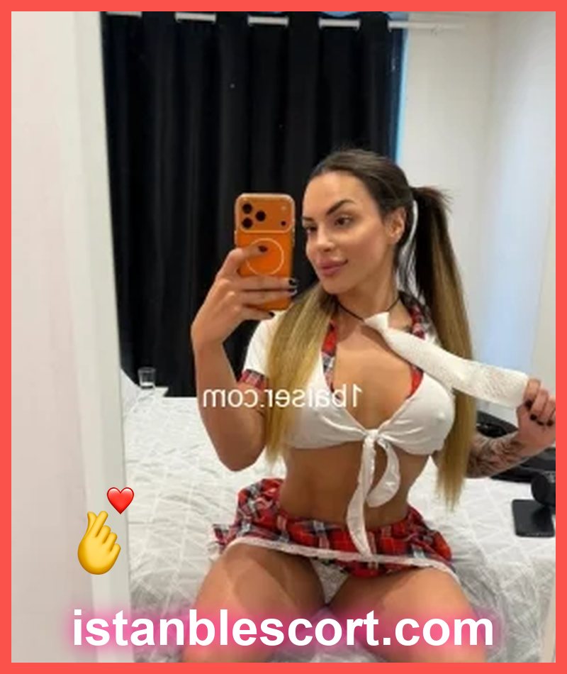 Seda, 31 — Ferhatpaşa showcase card